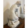 Escultura-Afrodite-Agachada-87cm-Emp447--2-
