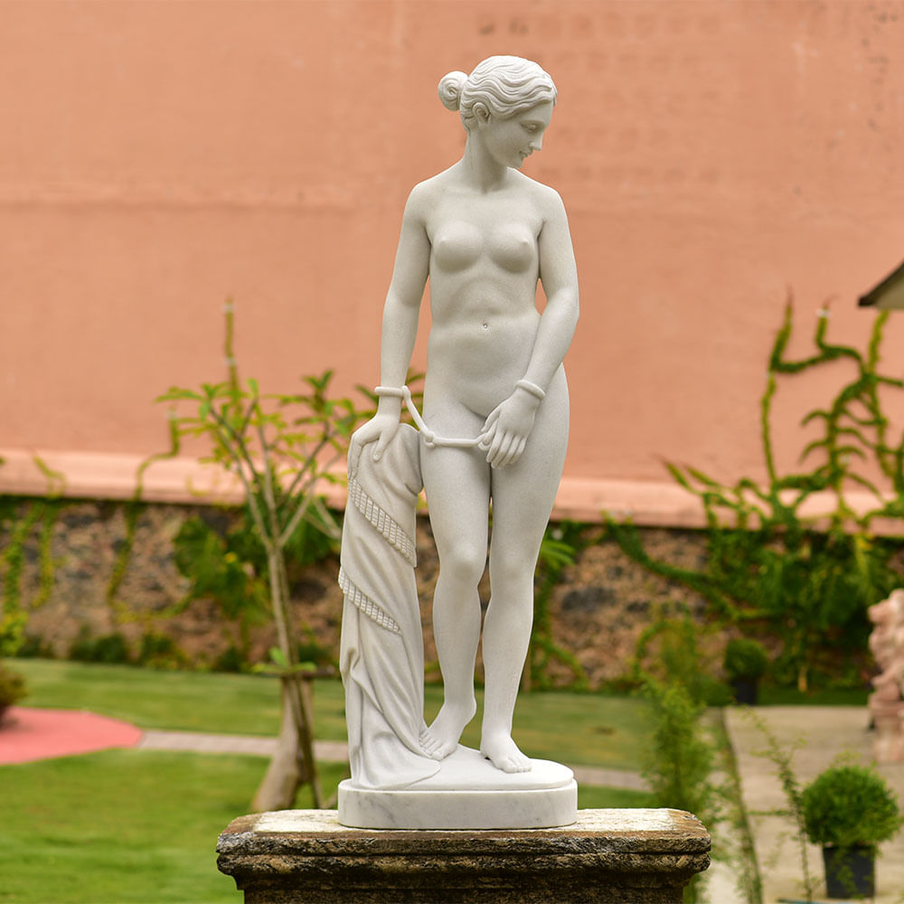 Escultura Vênus Calipgia 180cm - EMP444. Compre já! - quintadellarte