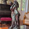 Escultura-Casal-Primeiro-Beijo-EMP182--2-